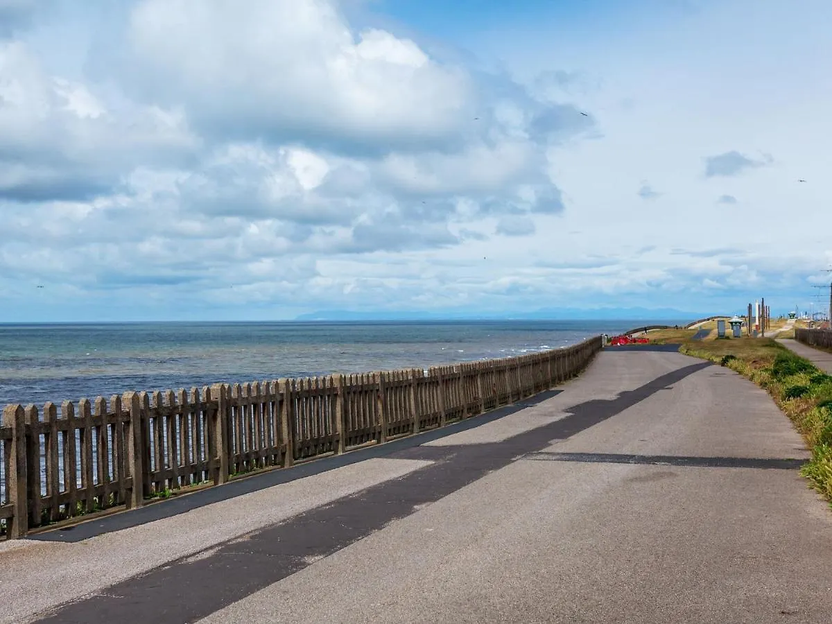 Comfortable Apartment In Blackpool Near Sea